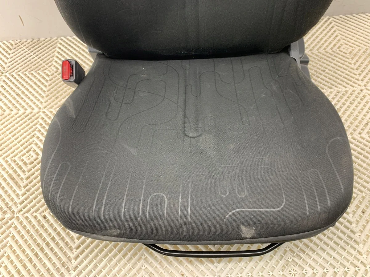 Sitz vorne links Toyota Yaris II image 3
