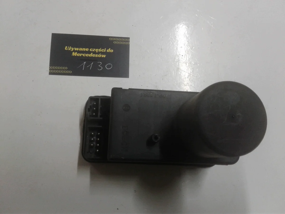 Central Locking Pump Mercedes-Benz W202 2028001648