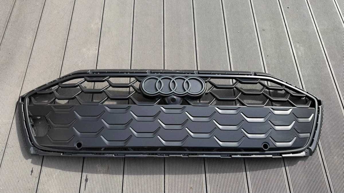 Grille avant Audi A5 8B3853653A