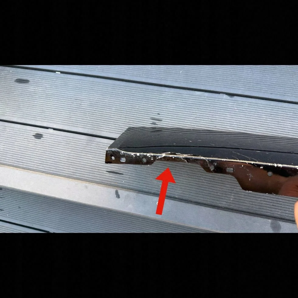 Aston Martin DBX Spoiler MY83C50202A thumbnail 5