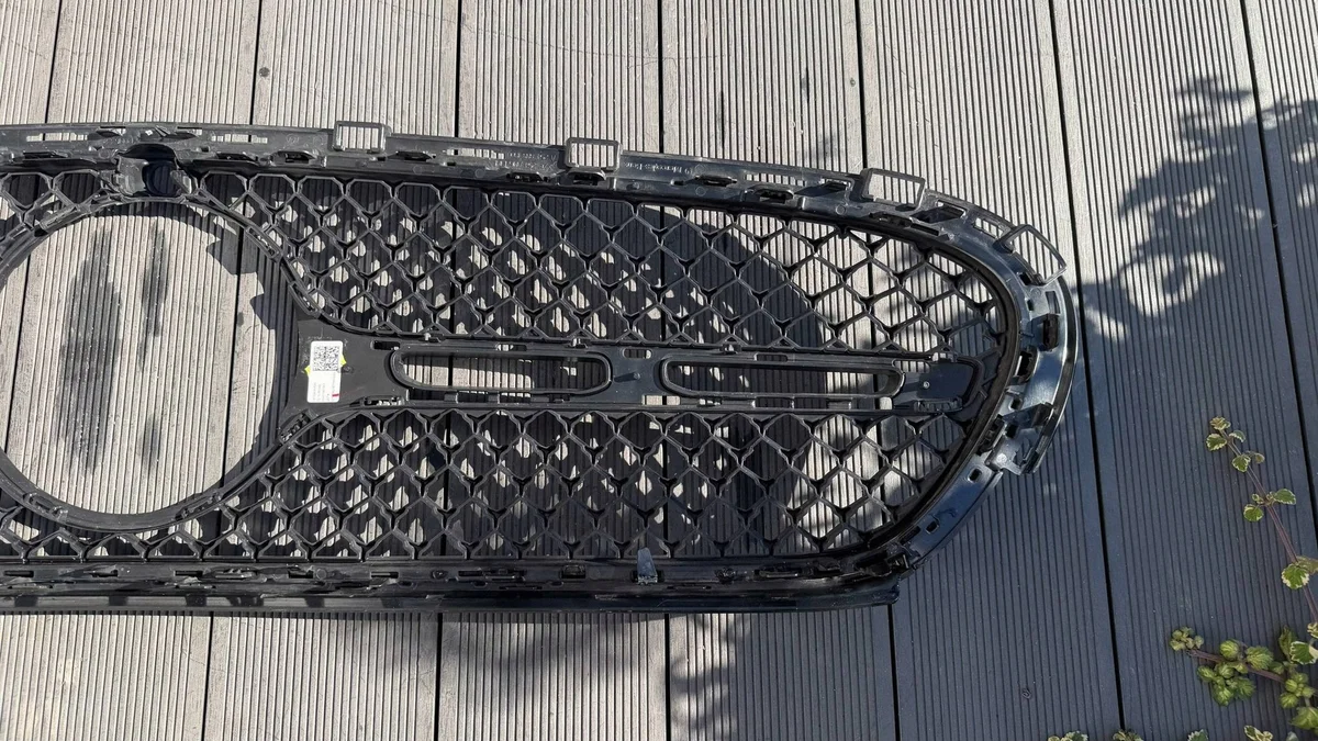 Grelha Frontal Mercedes-Benz GLC C254 A2548881800 image 5