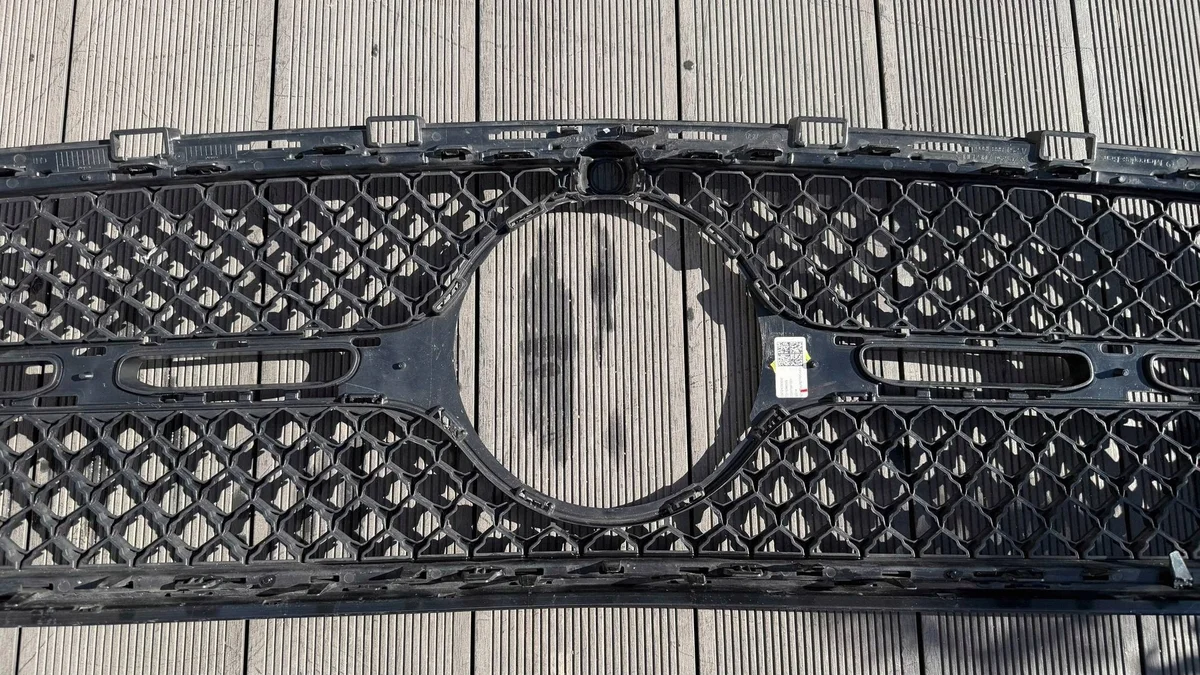 Grelha Frontal Mercedes-Benz GLC C254 A2548881800 image 7