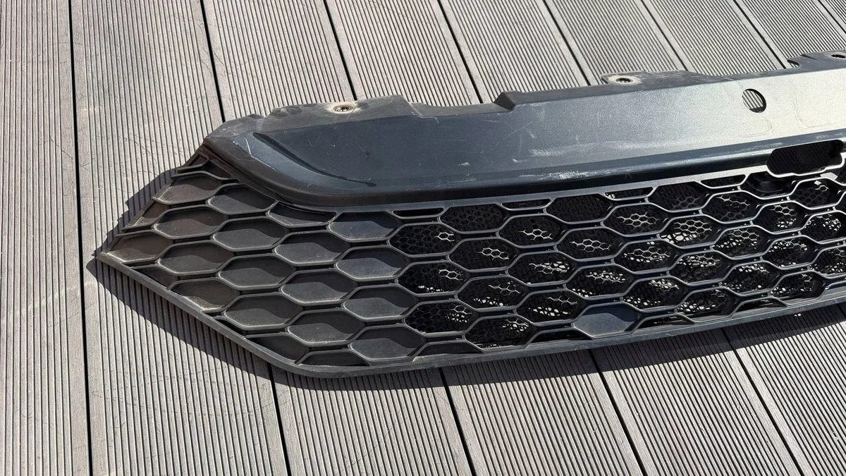 Grill fram Iveco Daily 6:e gen 5801543607 image 4
