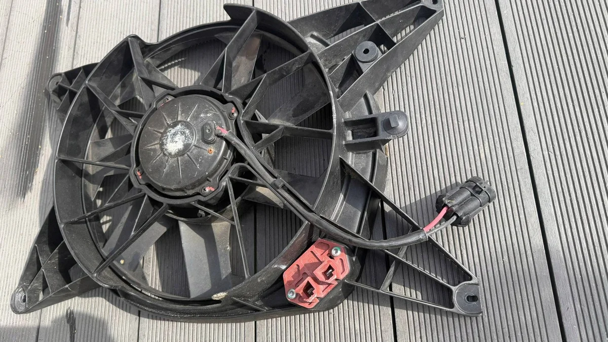 Ventilatore radiatore Ferrari 458 VA86AP76 image 5