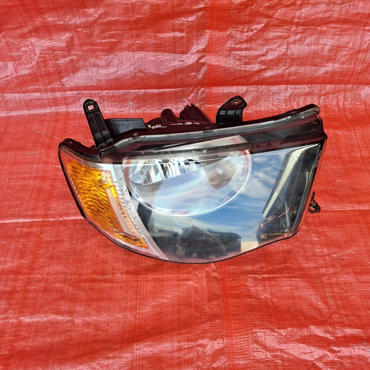 Farol Direito Mitsubishi L200 MN146192 2008
