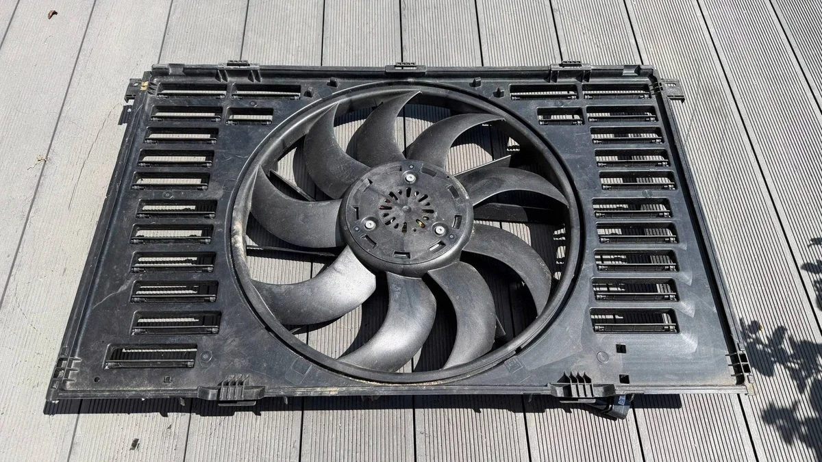 Ventilateur Porsche Panamera II 971 971121203J image 8