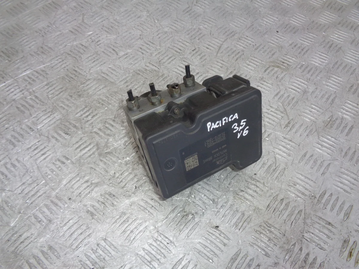 Calculateur Pompe ABS Chrysler Pacifica 00008944E000
