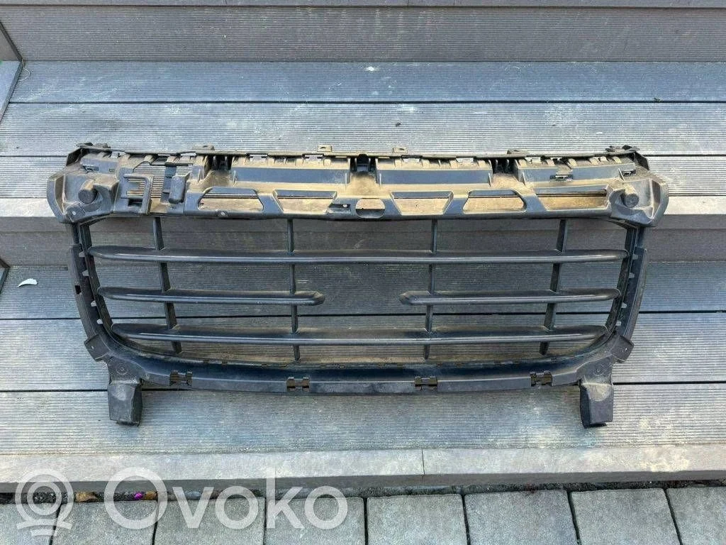 Porsche Cayenne (92A) Voorgrille 7P5807683