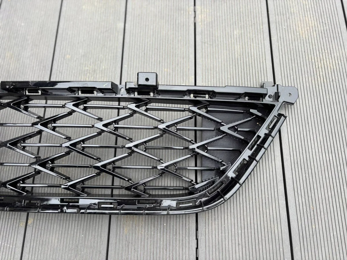 Grille KIA Xceed 86351J7QA0 thumbnail 1