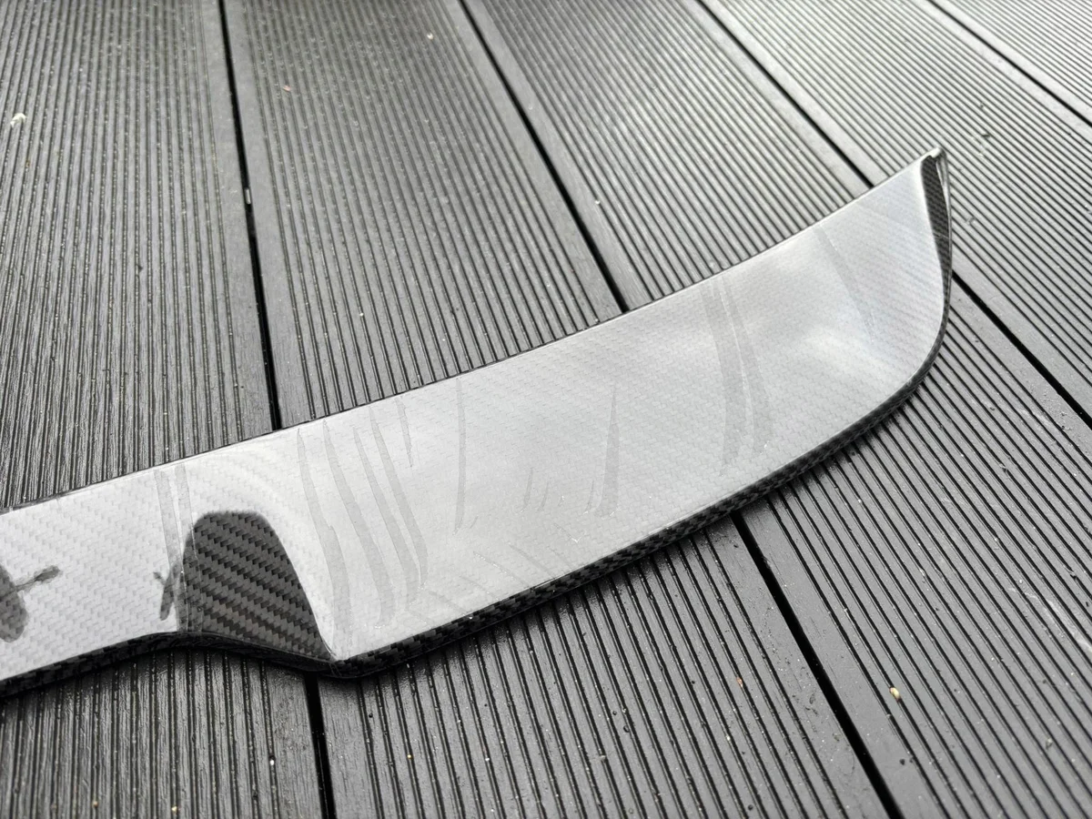 Spoiler Klappe Aston Martin DBX PY83550B01A image 4