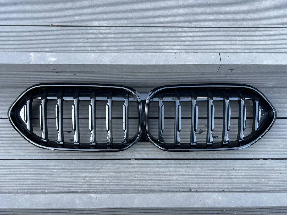 Etusäleikkö BMW 3 G20 G21 13725810
