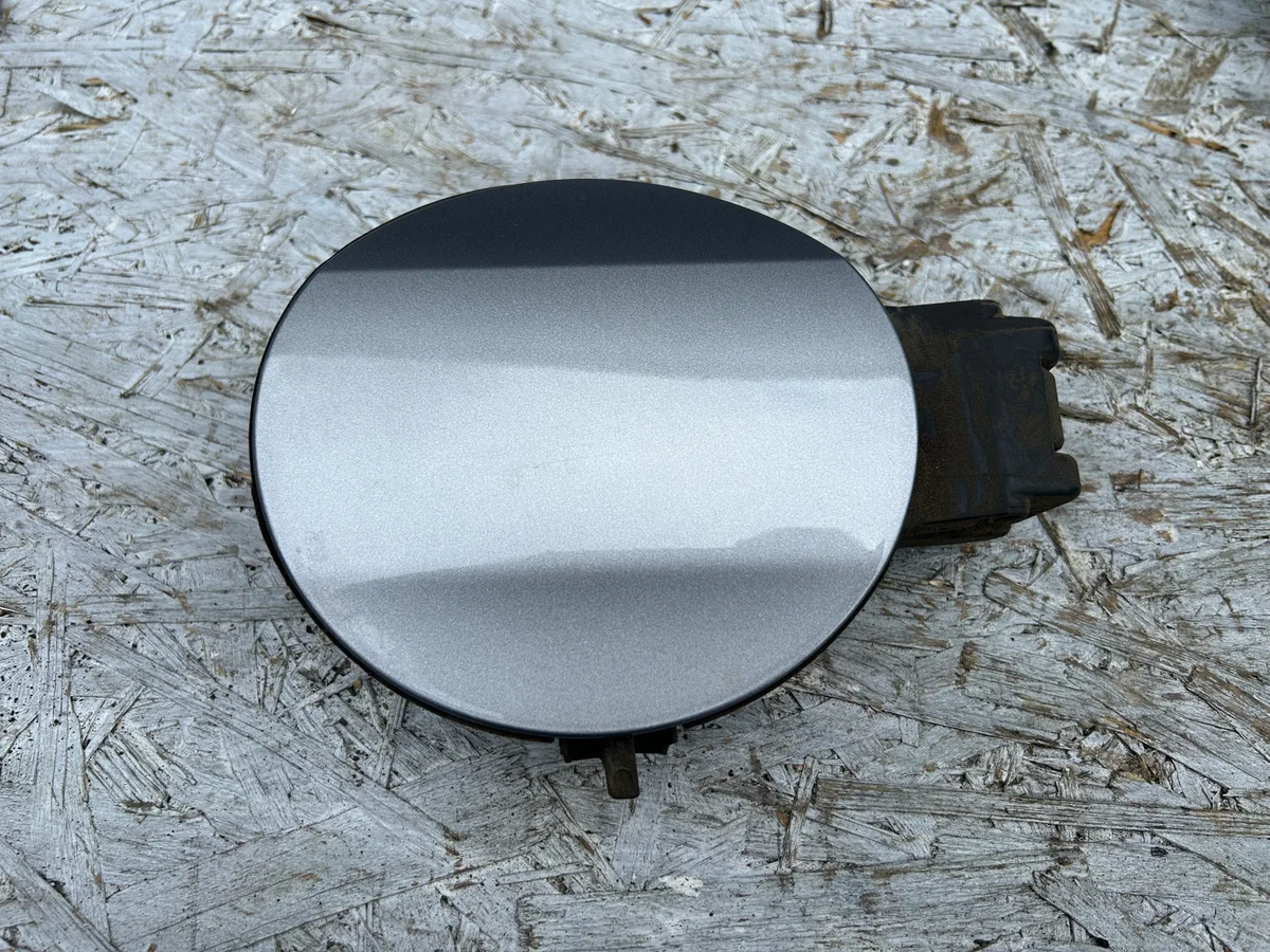Peugeot 308 T9 Fuel Filler Flap 9802744380