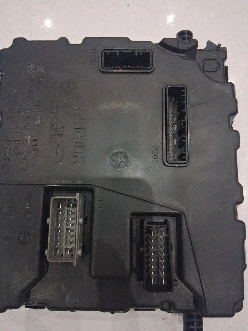 Module confort RENAULT KANGOO 8201077405 image 4
