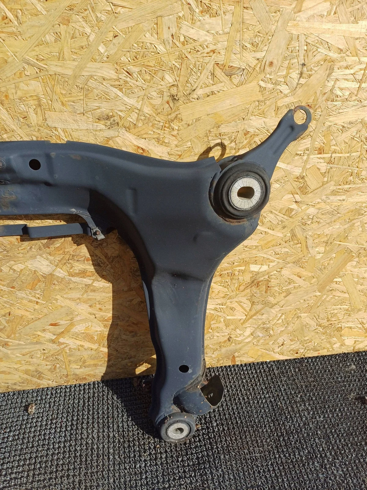 Framvagn Audi A4 B7 SEAT EXEO 8E0399313BD image 3