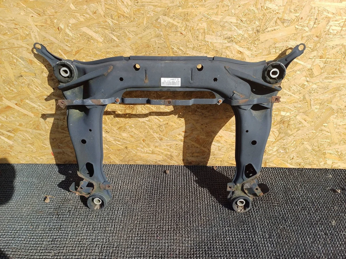Framvagn Audi A4 B7 SEAT EXEO 8E0399313BD image 4
