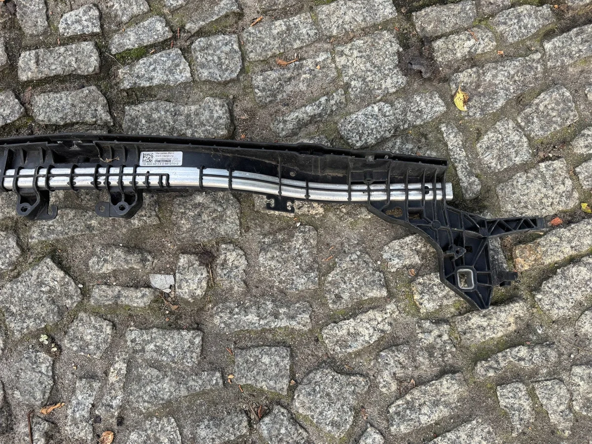 Rinforzo superiore Mercedes-Benz E W213 A2136201701 image 3