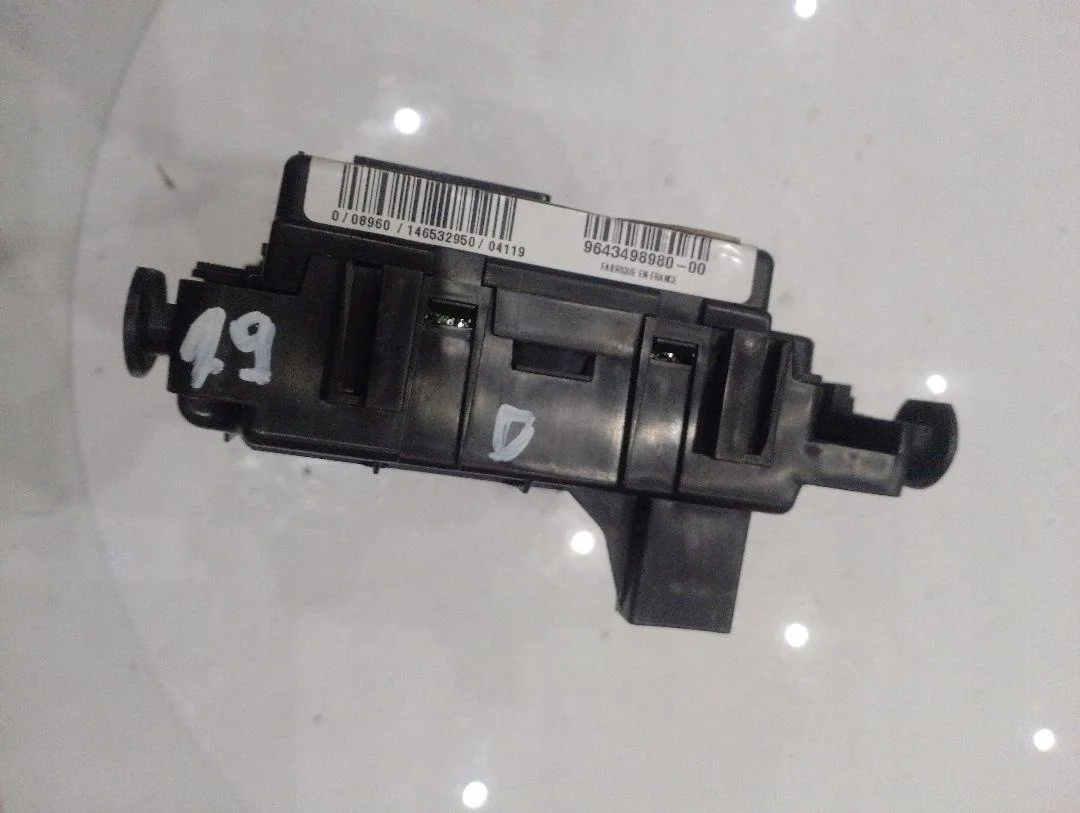 Sicherungskasten BSM B2 Citroen Berlingo 9643498980 image 3