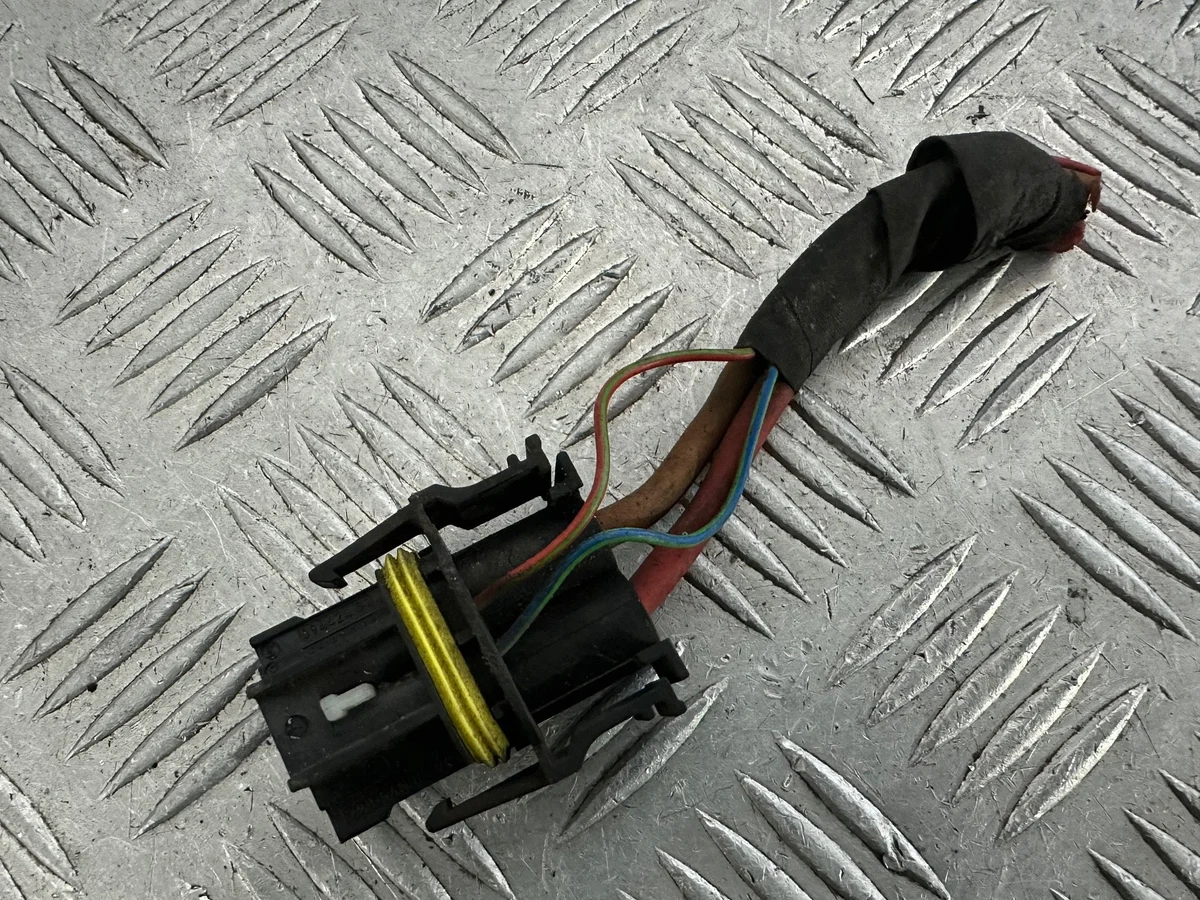 Mercedes Classe E W212 E400 Conector Ventoinha 2205450329