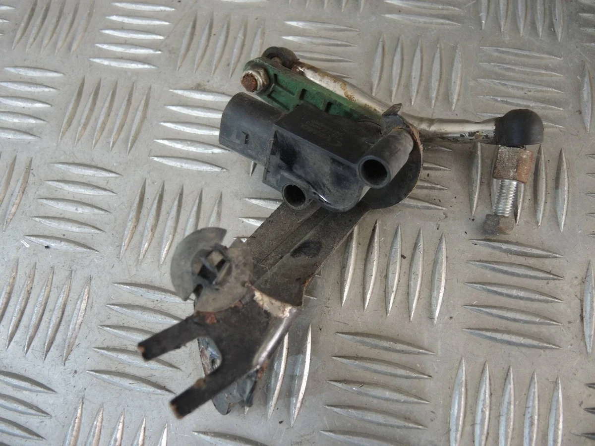 Headlight Level Sensor Porsche Macan 987096698