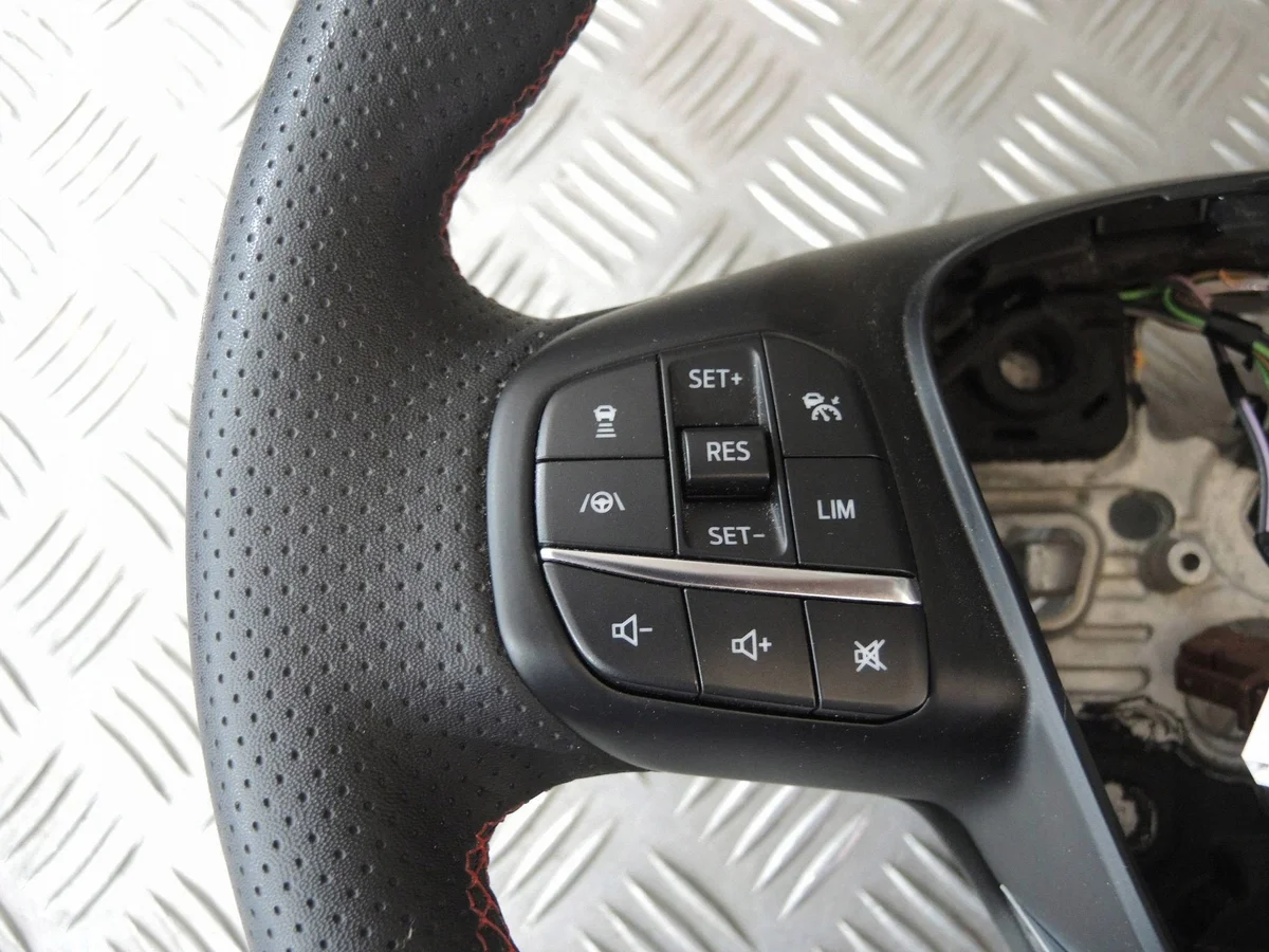 Ford Kuga MK3 Lenkrad Leder rote Naht GTC1KIER1 thumbnail 3