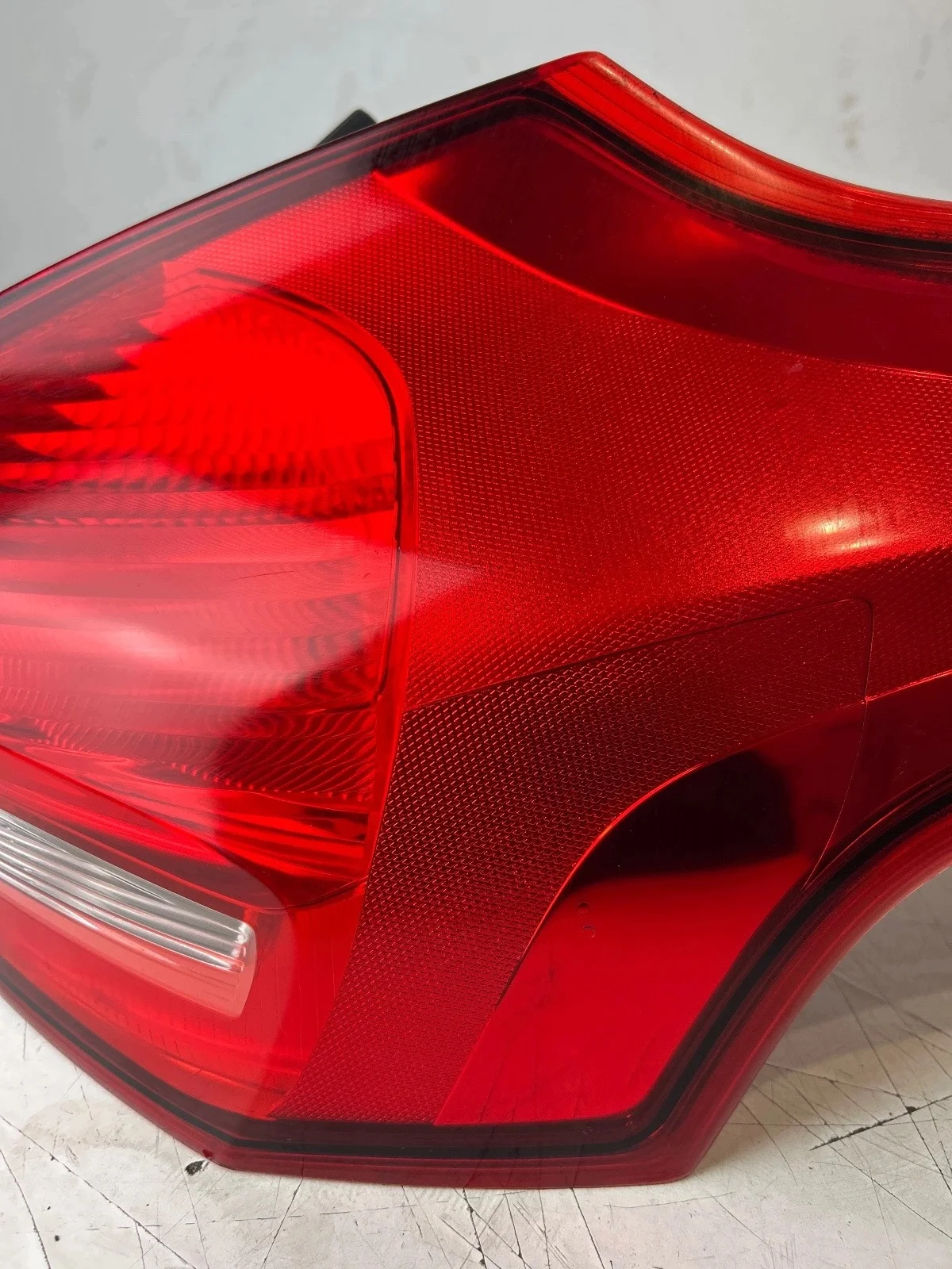 Rückleuchte rechts Ford Focus Mk3 13404-B F1EB-13404-B image 8