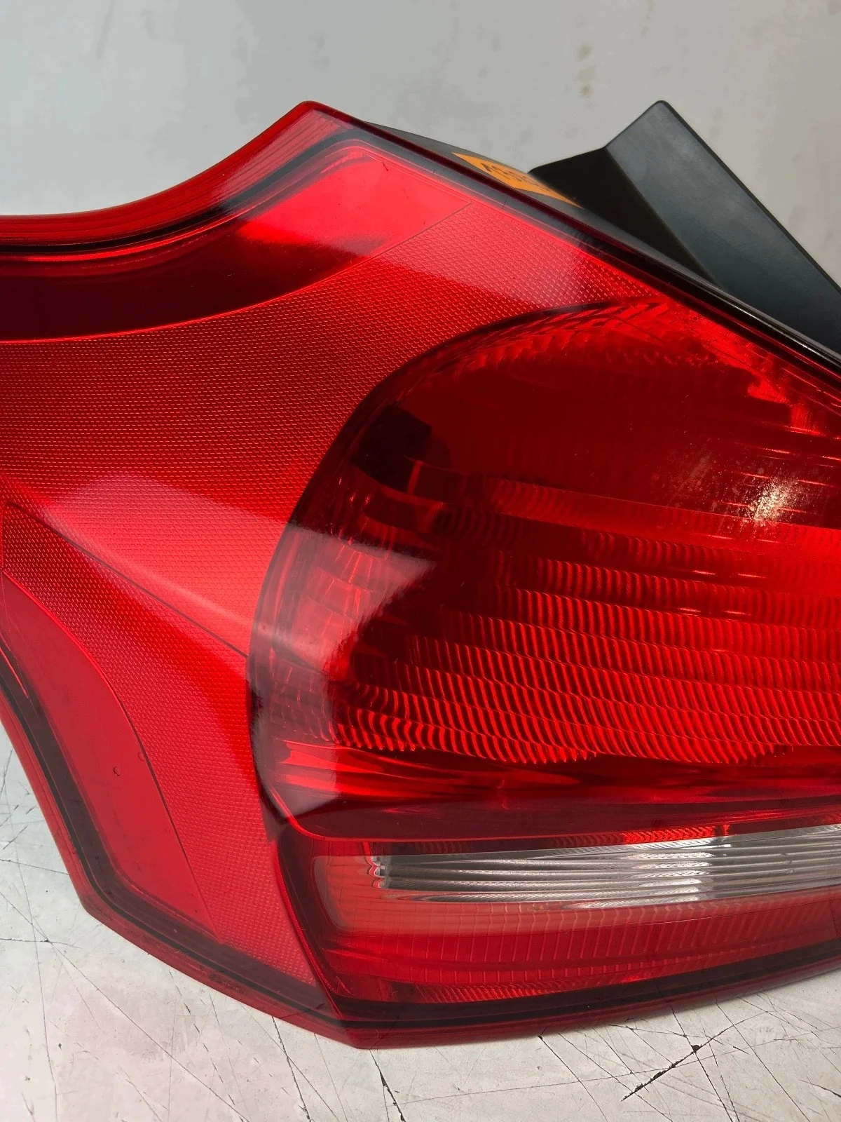 Rückleuchte links Ford Focus Mk3 18-21 F1EB-13405-B thumbnail 5