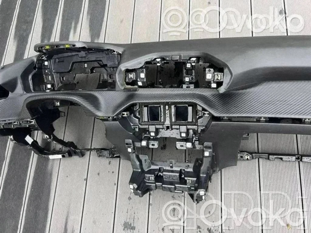 Panel de instrumentos Peugeot 2008 II 9835181180 image 7