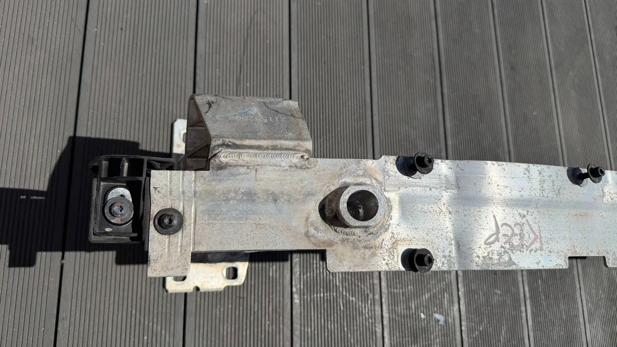 Porsche Cayenne Stoßfänger Träger 9Y0807109B image 6