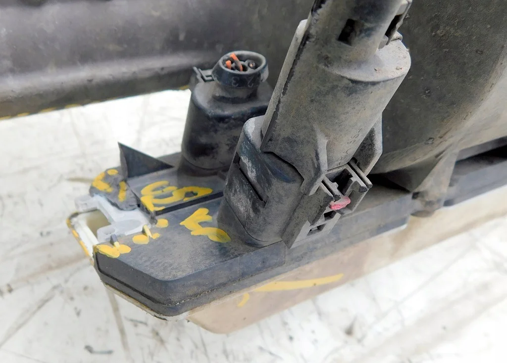 Volkswagen Ohjausvaihde 3AB423050C image 8