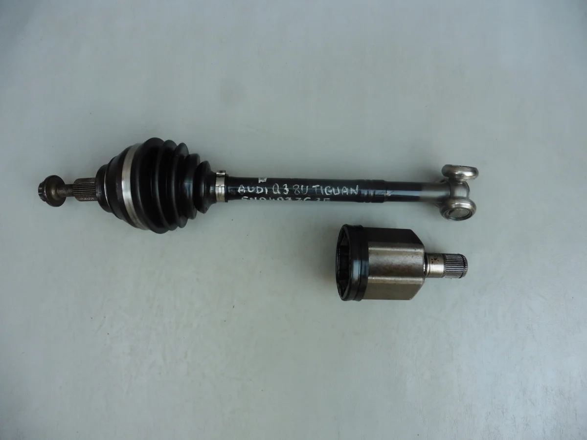 Demi-arbre avant gauche Audi Q3 VW Tiguan 5N0407763F