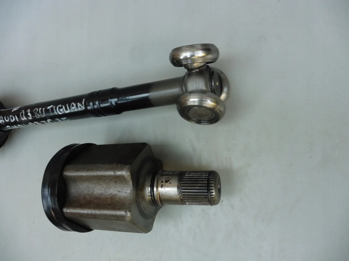 Semieixo Esquerdo Audi Q3 VW Tiguan 5N0407763F image 3
