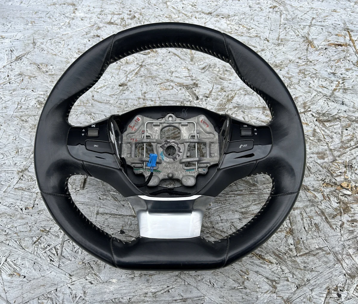 Peugeot 308 II Ratt multifunktion 98084115XU