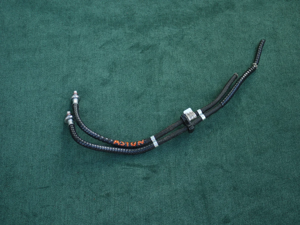 Aston Martin 4G43-9S284-AD