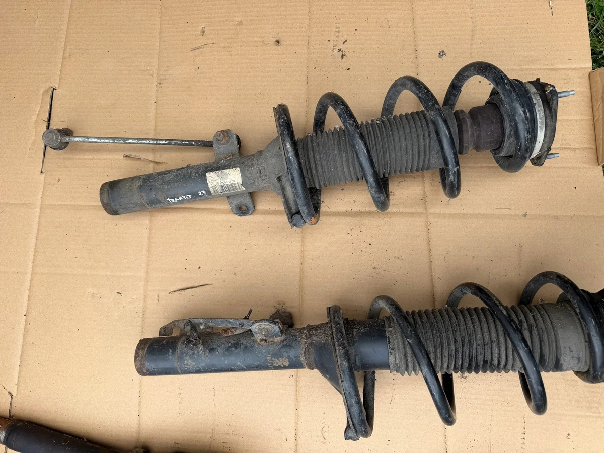 Stötdämpare vänster fram Ford Transit 6C11-18045-KG