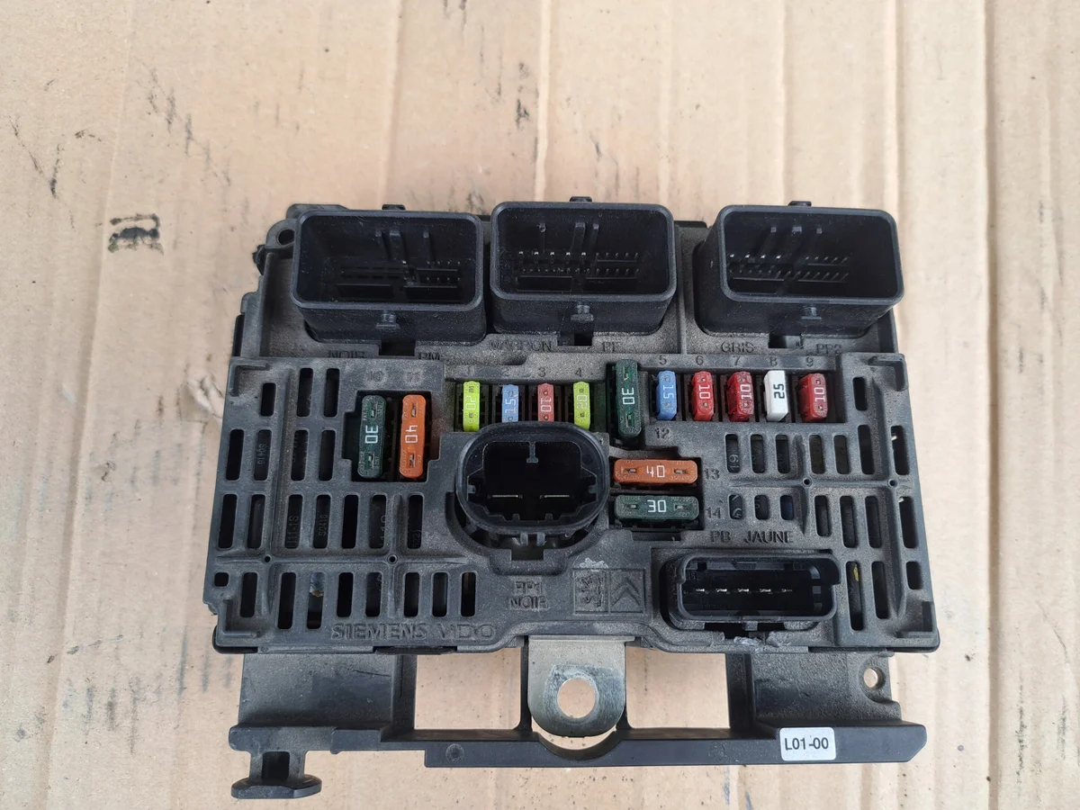 Peugeot 407 Citroen BSM Module 1.6 HDI 9656086080 image 3