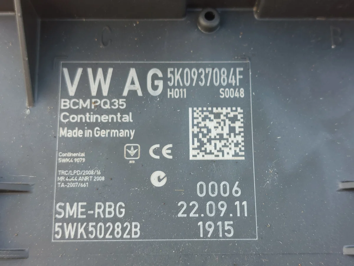 Module Confort BCM 5K0937084F VW Golf VI
