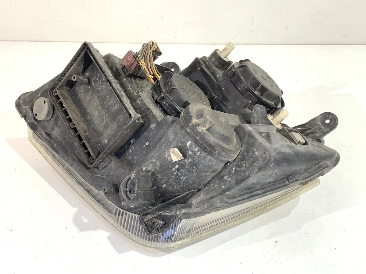 Scheinwerfer rechts vorne Opel Meriva A 93321053 image 3