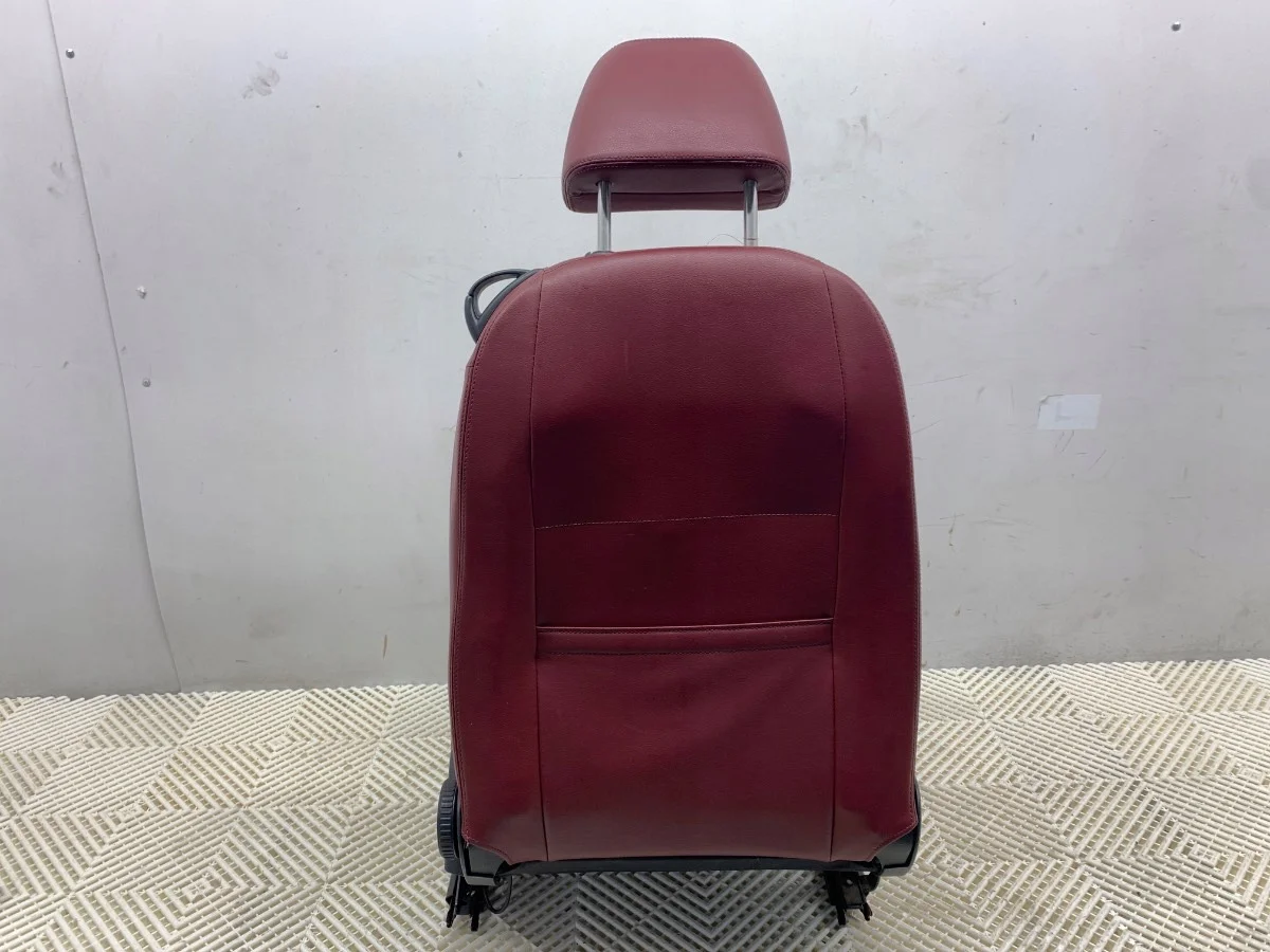 VW Eos Seat - Left Front image 7
