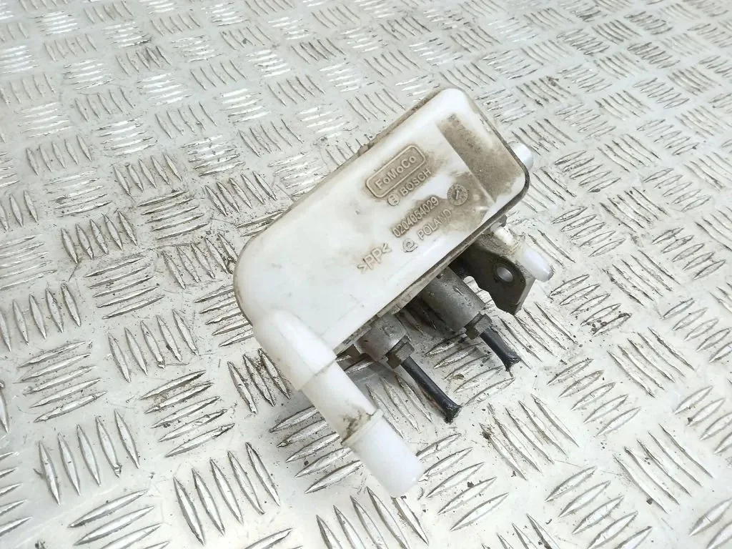 Cylindre de roue Ford B-MAX 0204054029