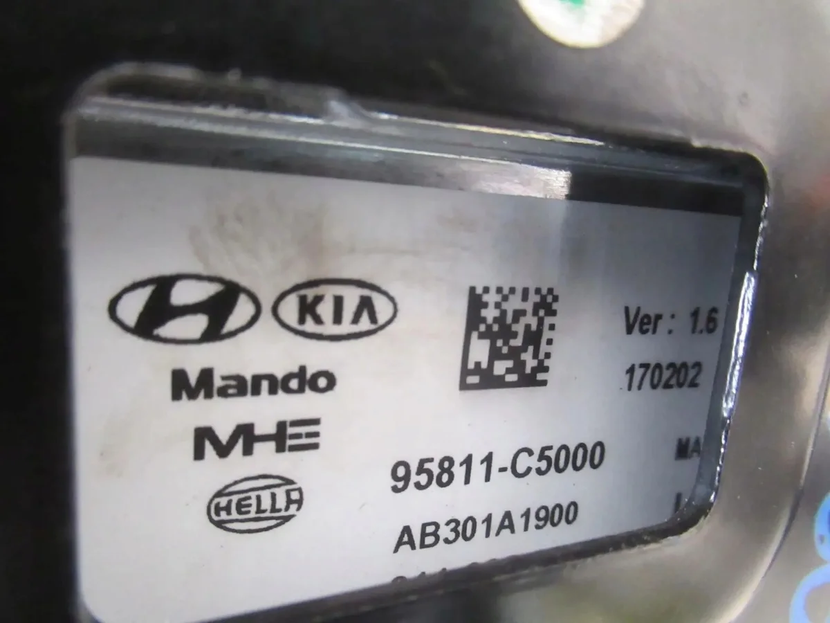 Radarsensor hinten links Kia Sorento III 95811-C5000 image 6