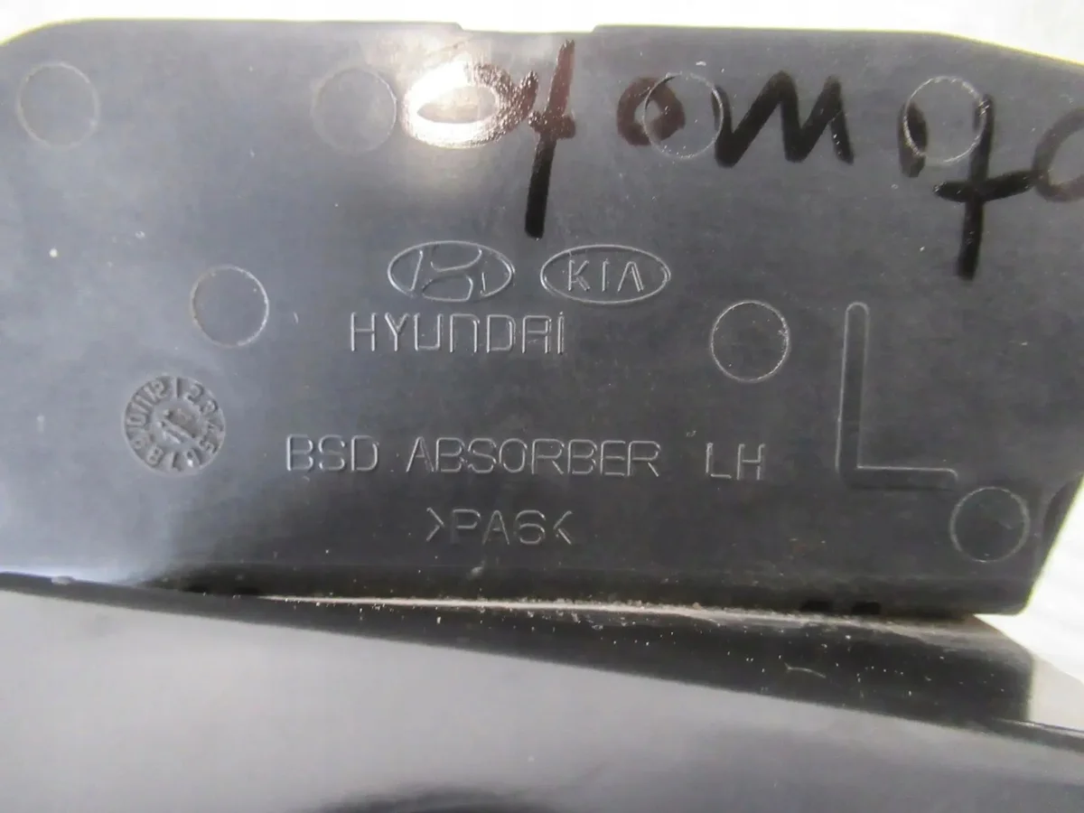Radarsensor hinten links Kia Sorento III 95811-C5000 image 10