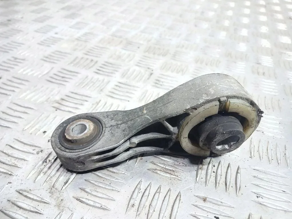Support moteur avant NISSAN NOTE 326C62