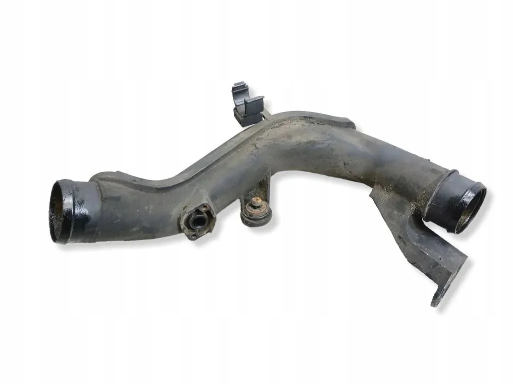VW Passat CC Ladeluftschlauch 5N0145770A