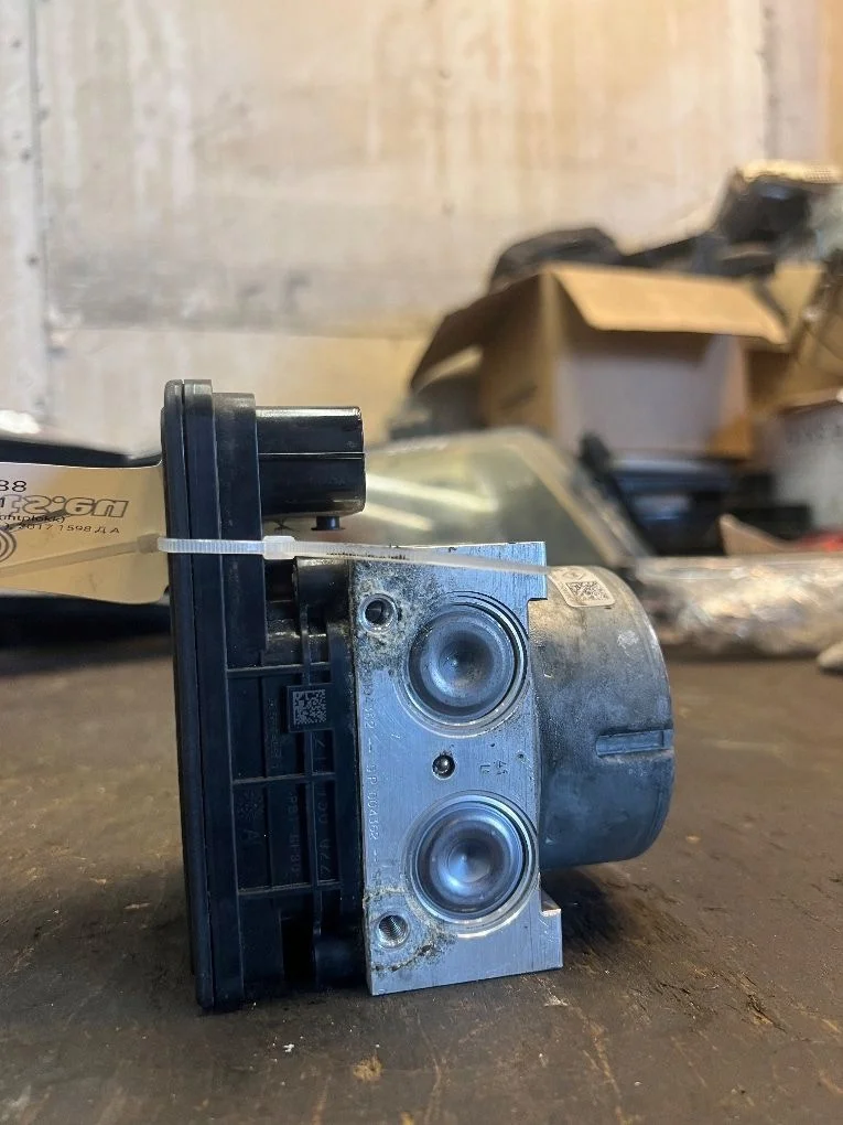 ABS pomp Renault Espace V JR 476600737R image 5