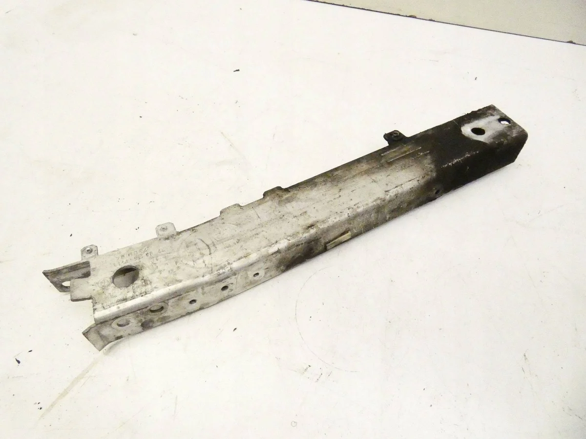 Nedre högra förstärkningsbalk BMW X1 F48 Mini F60 7301604