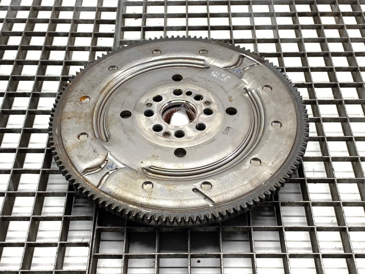 Schwungrad BMW G01 2.0 9454556 image 3