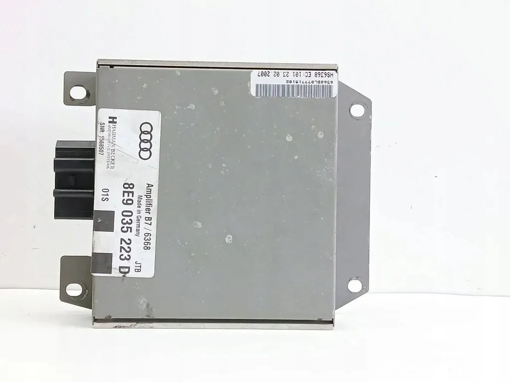 Förstärkare Audi OE 8E9035223D
