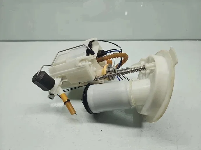 Bomba de combustível BMW Série 3 (F30) 7243975-14