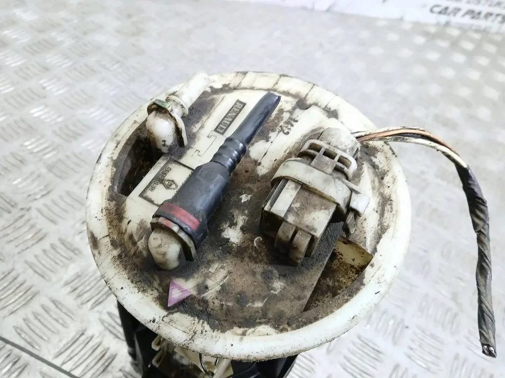 Polttoainepumppu Renault 7700429144B image 3