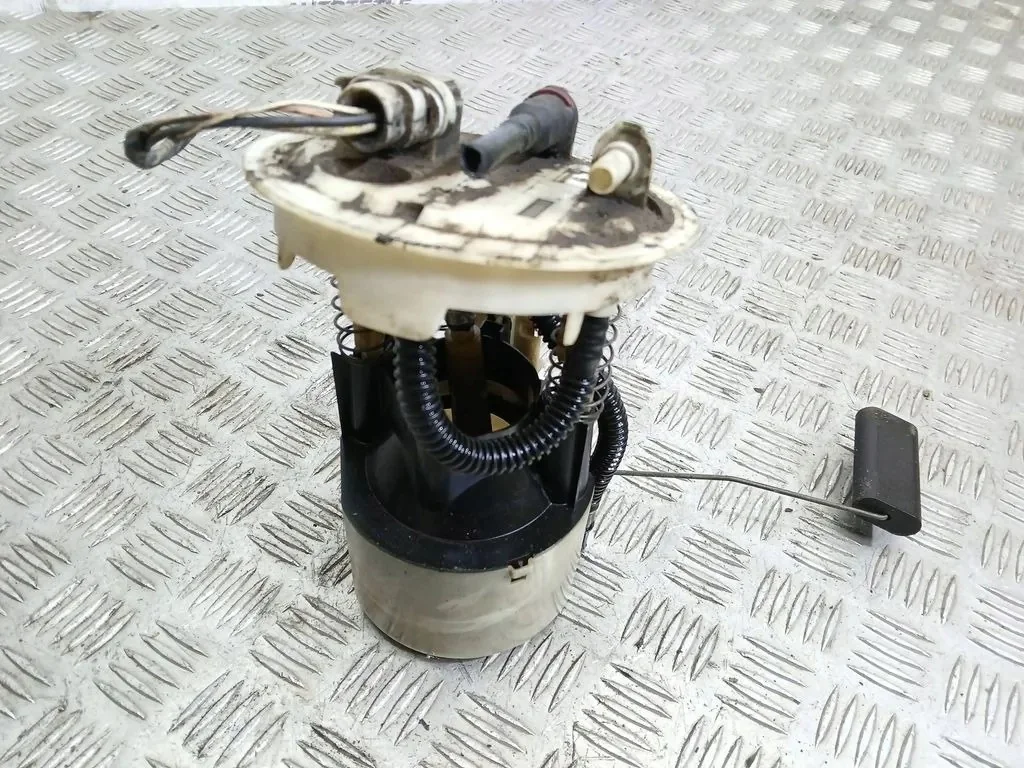 Polttoainepumppu Renault 7700429144B image 4